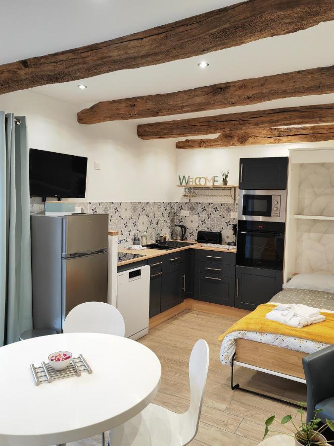Saint-Malon-sur-Mel A La Memoire De Merlin & Spa מראה חיצוני תמונה
