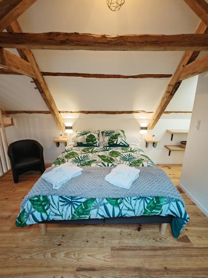 Saint-Malon-sur-Mel A La Memoire De Merlin & Spa מראה חיצוני תמונה