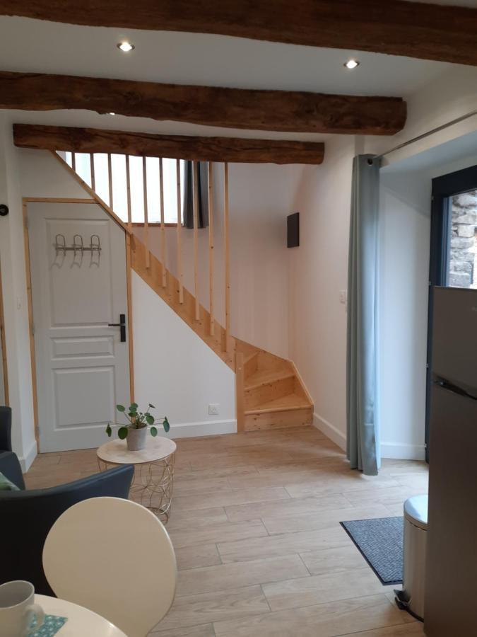 Saint-Malon-sur-Mel A La Memoire De Merlin & Spa מראה חיצוני תמונה