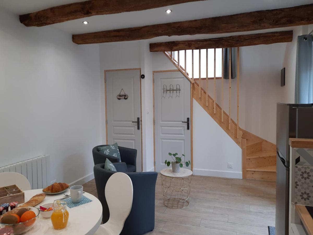 Saint-Malon-sur-Mel A La Memoire De Merlin & Spa מראה חיצוני תמונה